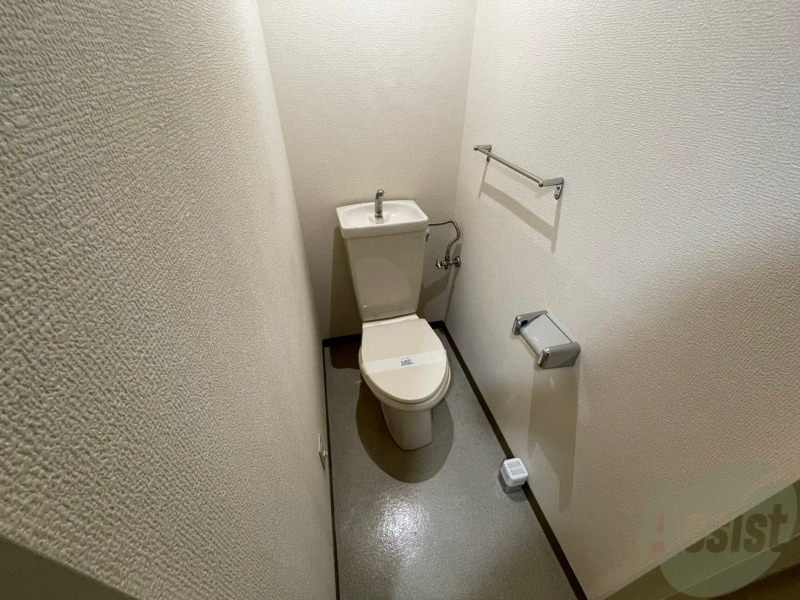 【札幌市中央区南十三条西のマンションのトイレ】