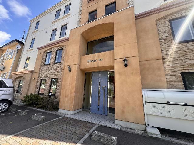 エントランス　エントランス部分