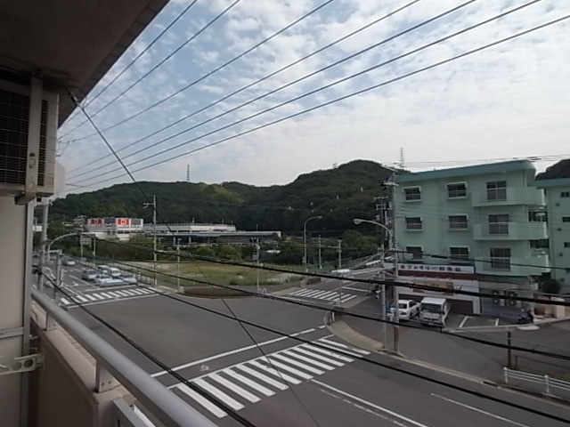 【神戸市垂水区名谷町のマンションの眺望】