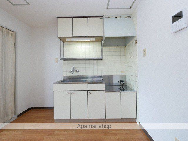 地下鉄東西線 白石駅 徒歩1分 5階建 築42年のキッチン写真