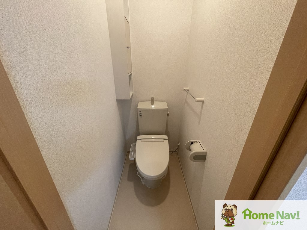 トイレ　ウォシュレット付き