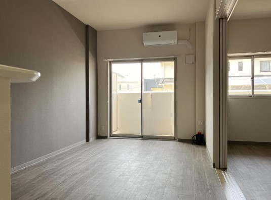 居室・リビング　南面採光