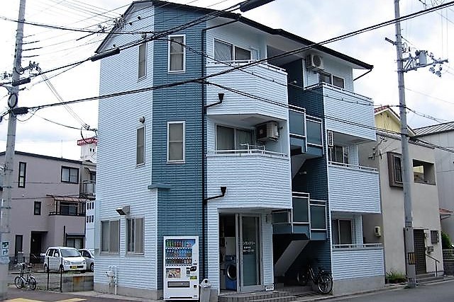 神戸市兵庫区金平町のマンションの建物外観