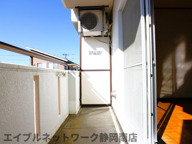バルコニー　バルコニー付きです