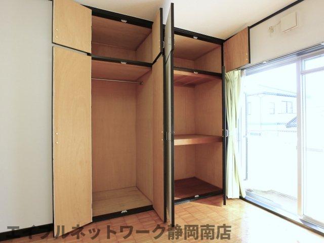収納　十分な収納スペースがあります