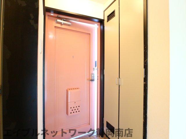 玄関　毎日通る玄関はこちらです