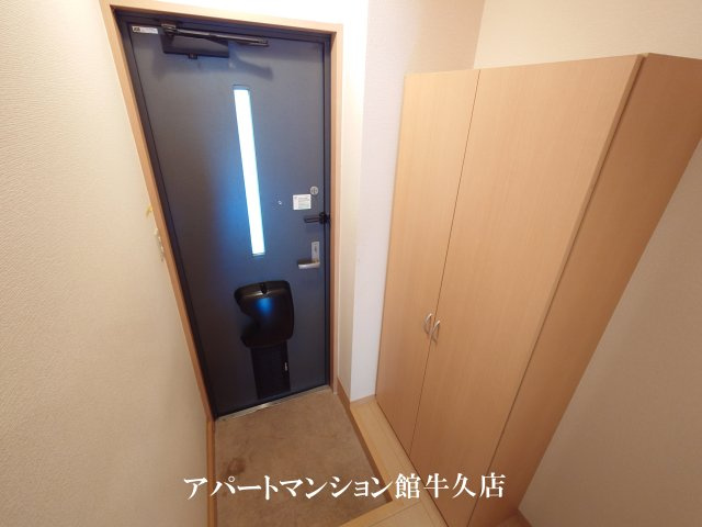 【クレールセゾンABの玄関】