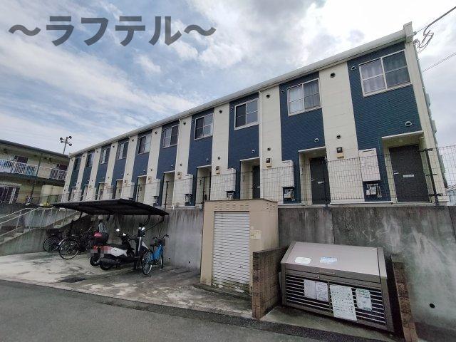 所沢市大字上山口のアパートの建物外観