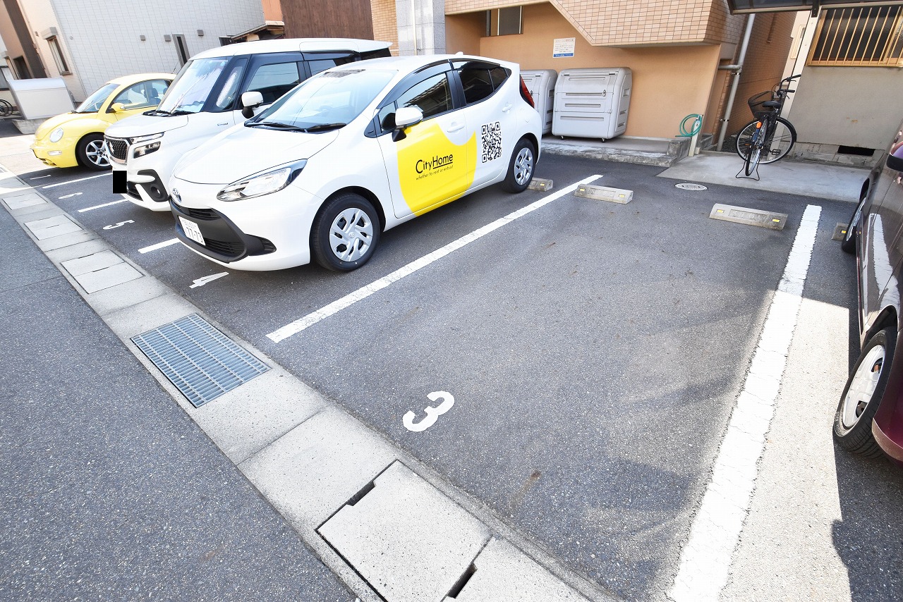 駐車場　レジデンス鹿田