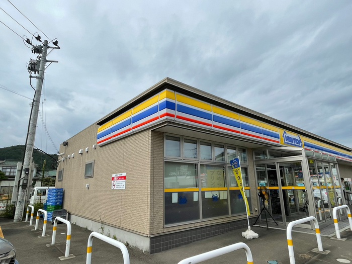 コンビニ　ミニストップ　仙台生出店（コンビニ）まで700m