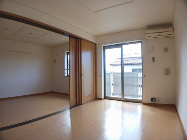 ネオ・アースB_内装_0