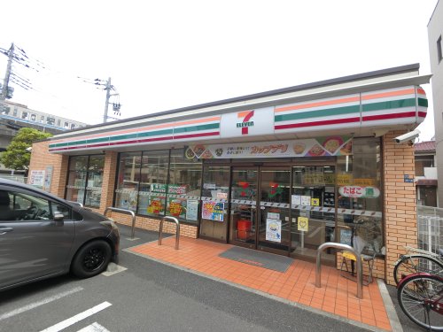 【市川市末広のマンションのコンビニ】