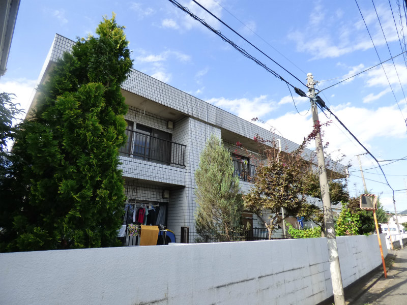 府中市若松町のマンションの建物外観