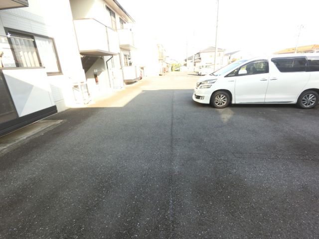 【メゾン渋谷　Ｂの駐車場】