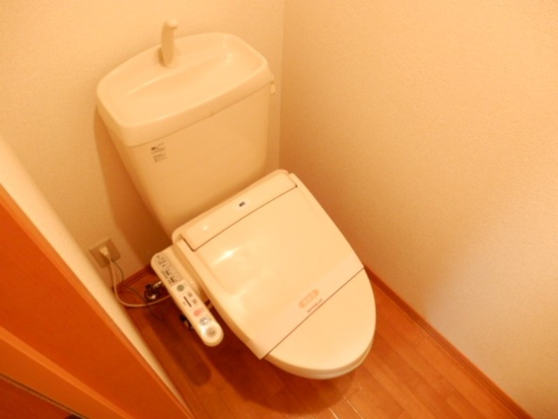 トイレ　図面と現状に相違がある場合には現状を優先