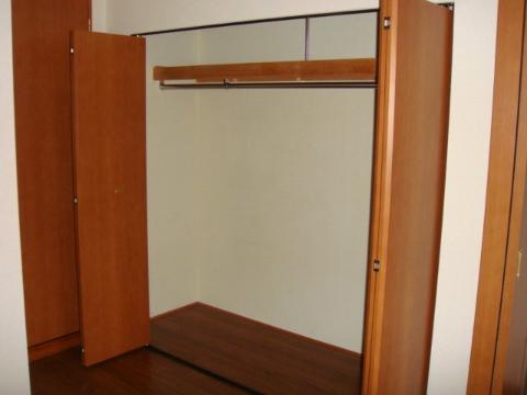 収納　クローゼット