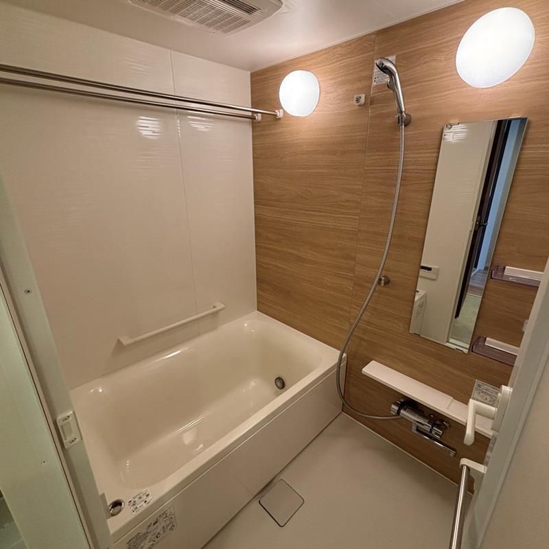 バス・シャワールーム