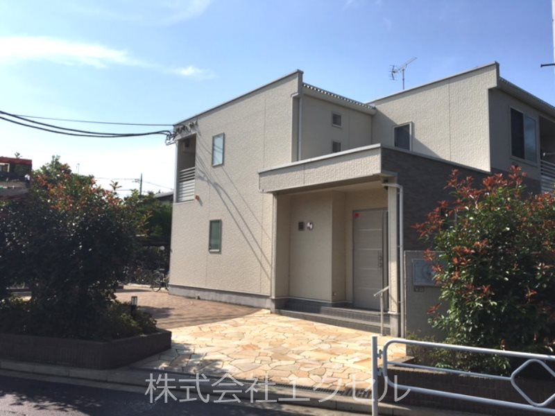 建物外観　オートロック完備です。仲介手数料なし。