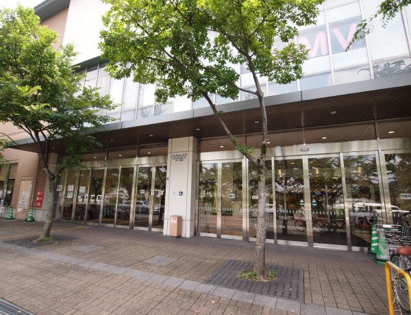 ショッピングセンター　Rakuhoku HANKYU SQUARE(洛北阪急スクエ（ショッピングセンター）まで1123m