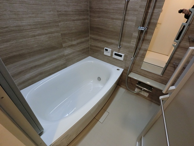 バス・シャワールーム