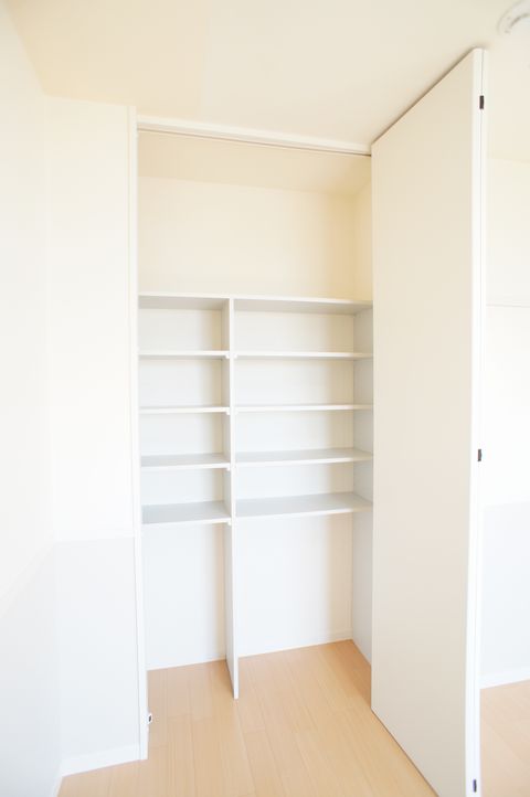 収納　洋室5.9帖　収納