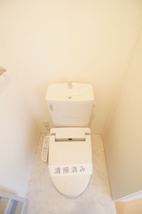 トイレ　暖房機能付き便座