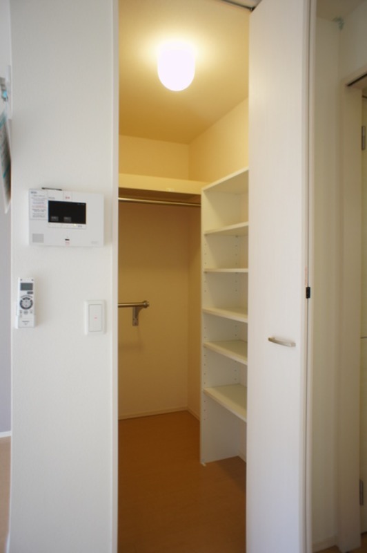 収納　図面と現状に相違がある場合には現状を優先