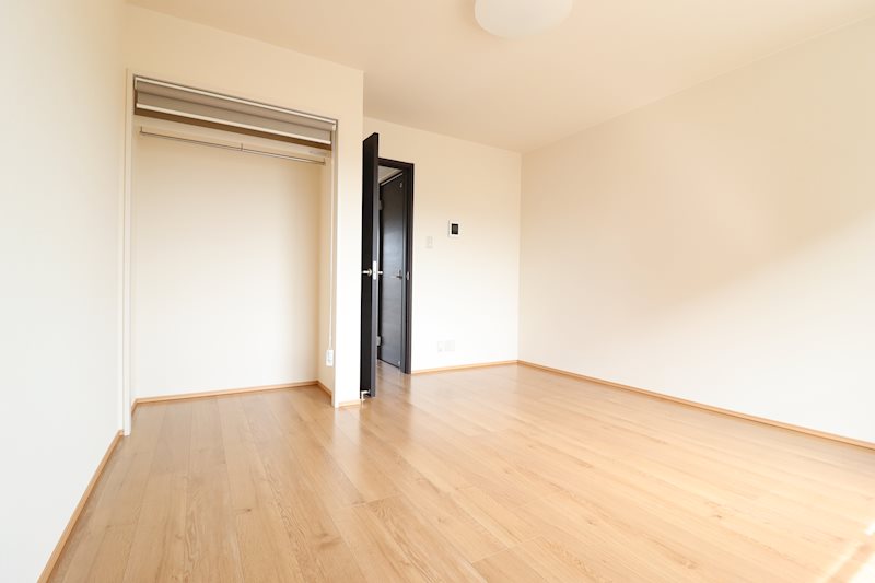 その他部屋・スペース　開口部より撮影。ゆったりとしているのが見て取れます