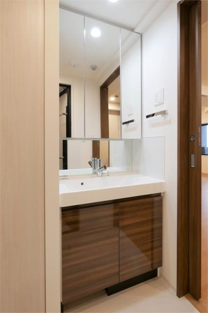 洗面設備　洗面所です