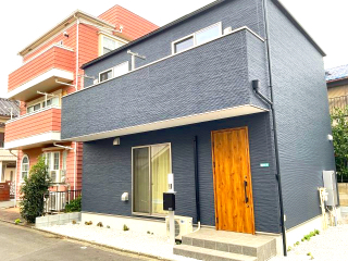 建物外観　外観は落ち着いています