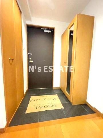 レジデンス富久寿の玄関写真