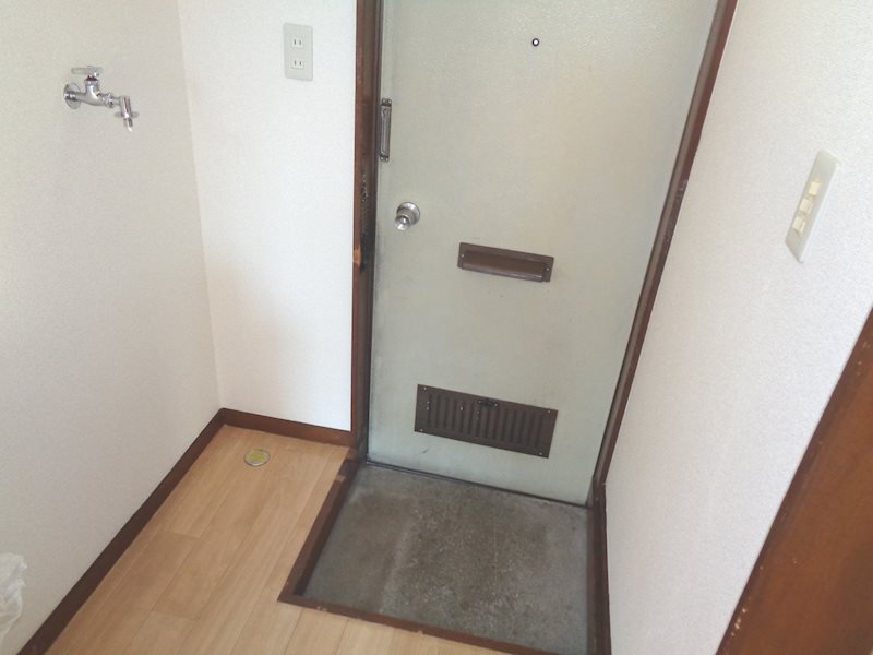 玄関　参考写真