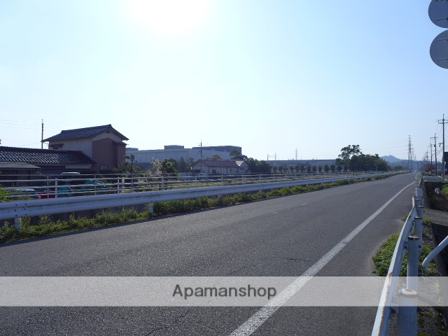 その他　前面道路（その他）まで0m