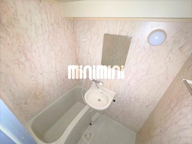 バス・シャワールーム　別部屋です