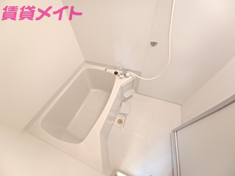 バス・シャワールーム　同物件別室反転タイプ画像