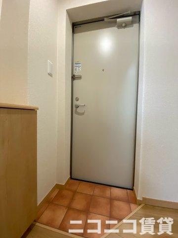 玄関　別号室イメージの為、現状を優先致します。