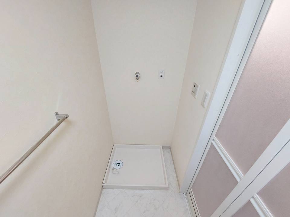 洗面設備　洗濯機置場