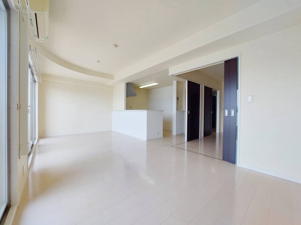 居室・リビング　リビング