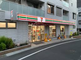 コンビニ　セブンイレブン世田谷赤堤4丁目店（コンビニ）まで335m