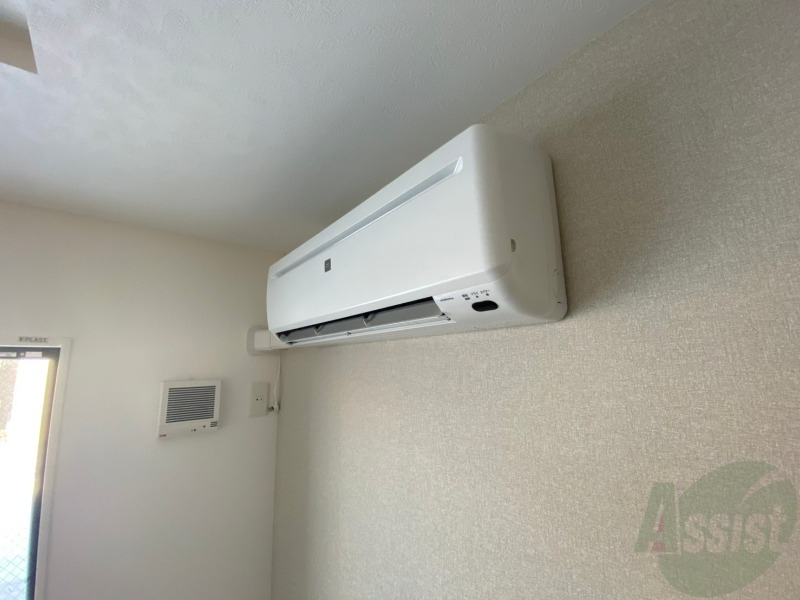 その他設備　エアコンもあり暑い夏もこれで快適ですよ～
