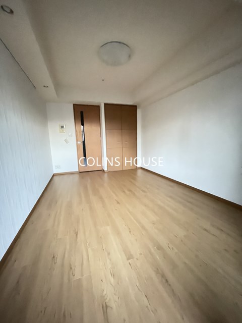 居室・リビング　反転タイプ画像