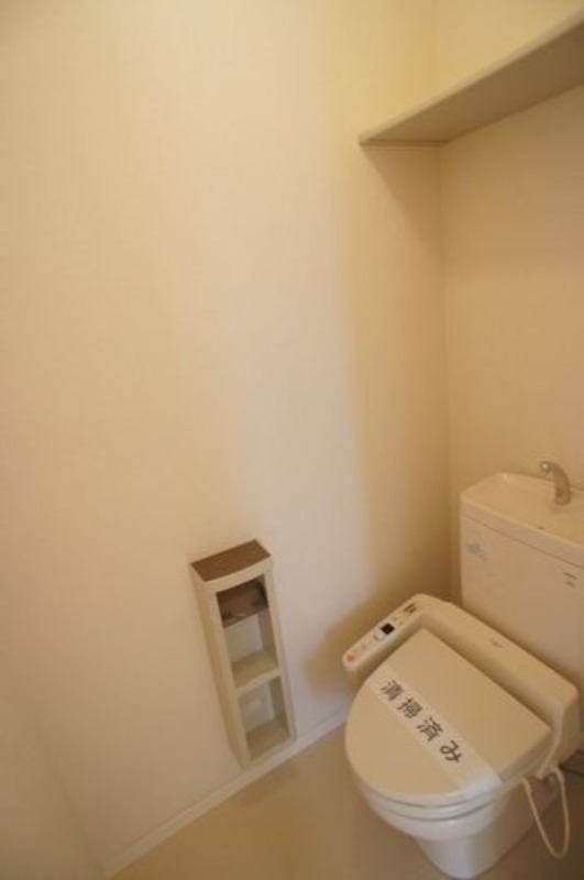 トイレ　図面と現状に相違がある場合には現状を優先