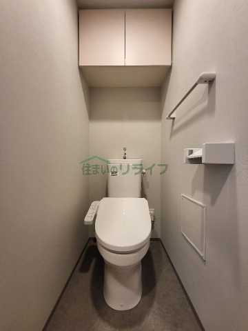 トイレ　反転タイプ・別部屋参考写真