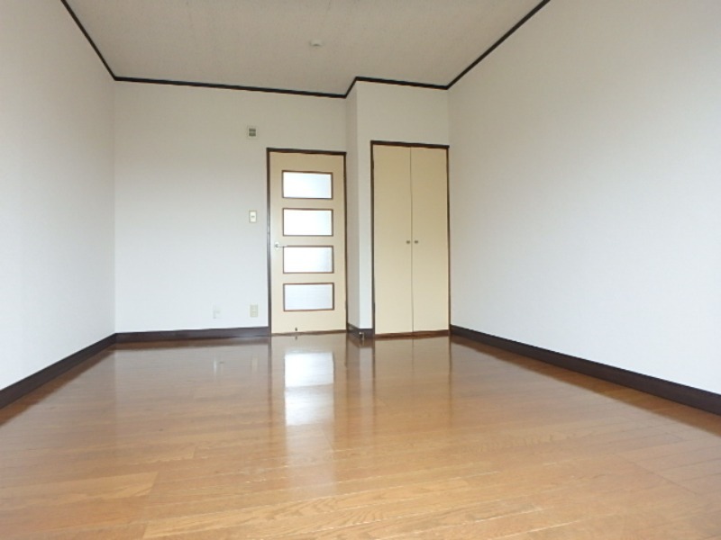 居室・リビング　図面と現状に相違がある場合には現状を優先