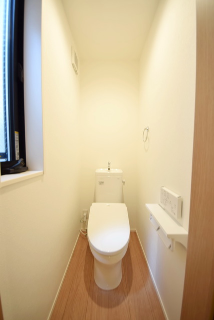 トイレ　～落ち着く空間です～