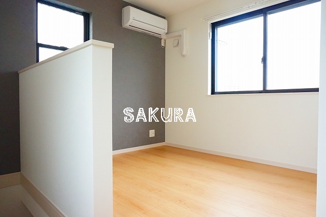 居室・リビング　開放感のあるゆったりとしたお部屋です♪