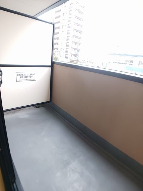 バルコニー