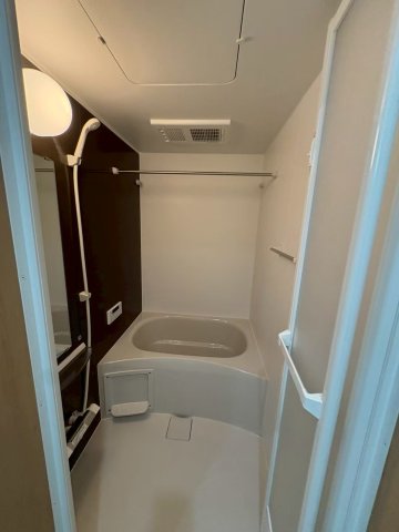 バス・シャワールーム　日々の疲れを癒すお風呂付です