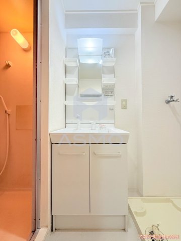 洗面設備　同マンション別部屋　参考写真