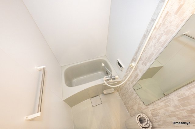 バス・シャワールーム　写真は同じ大和ハウス施工の最近の物です。参考にご覧ください。